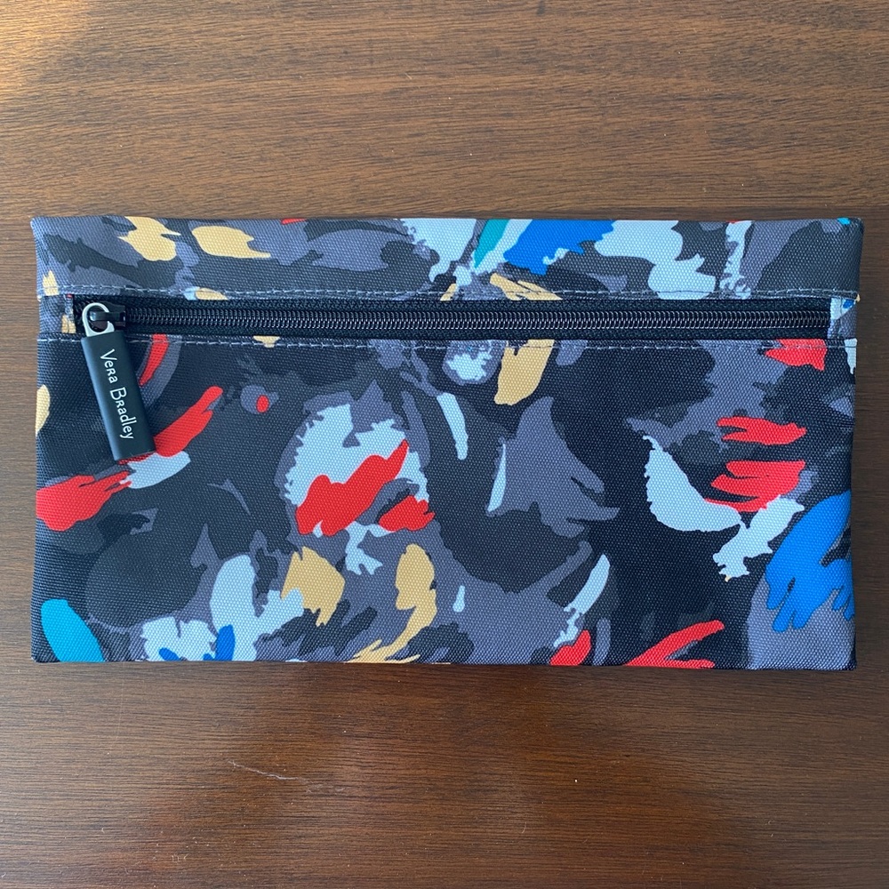 NWOT VERA BRADLEY Lighten Up Pencil Case in Splash Floral (Retired Pattern)